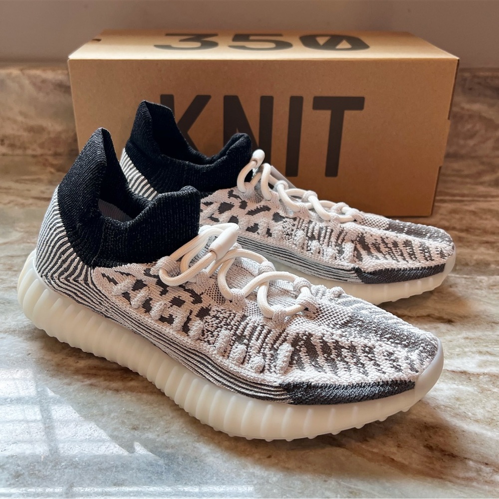 YZY 350 V2 CMPCT 🤍